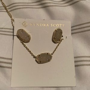 White Kendra Scott necklace & earrings